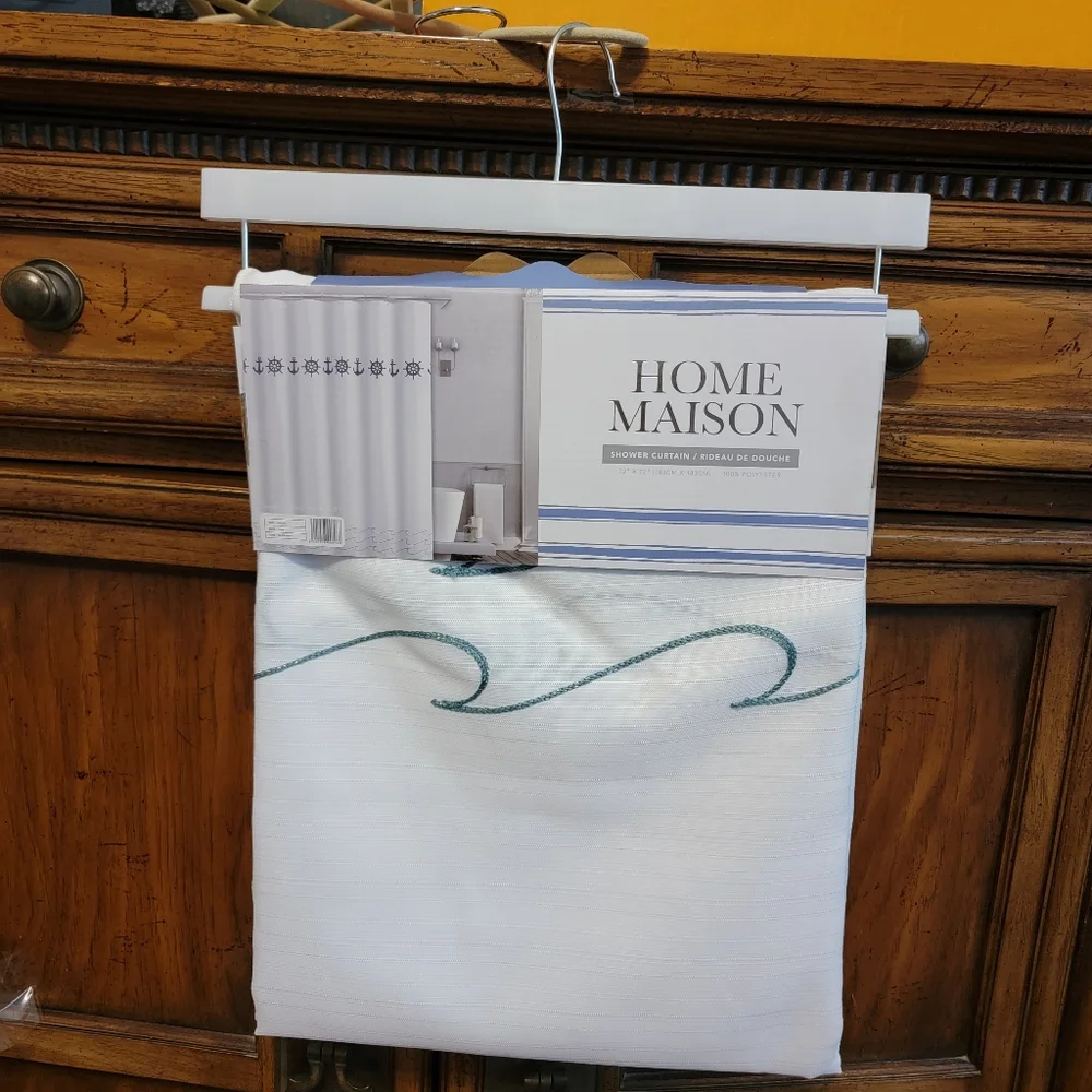 Home Maison Sailor shower curtain Fabric Nautical 72” X 72” New Anchors Waves